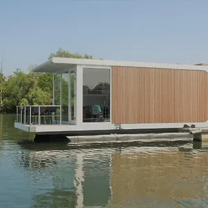 Houseboat Martinique Ferienhaus
