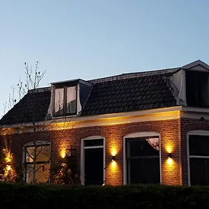 https://villa-amsteldijck-8km-from-amsterdam.ihotelsrotterdam.com
